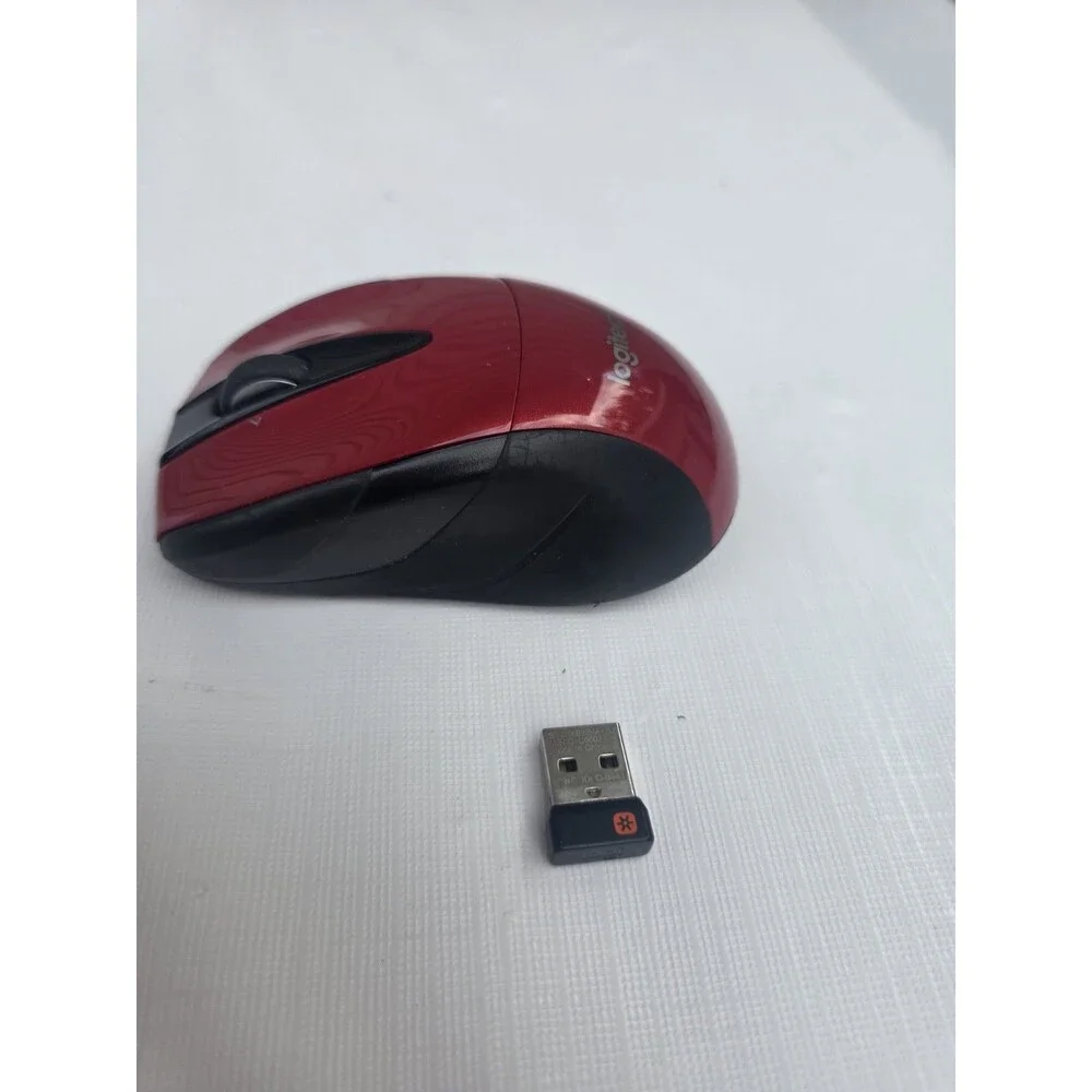 Logitech C930e 1080P HD Webcam w/ M525 Wireless Mouse Black Red Bundle 90° View